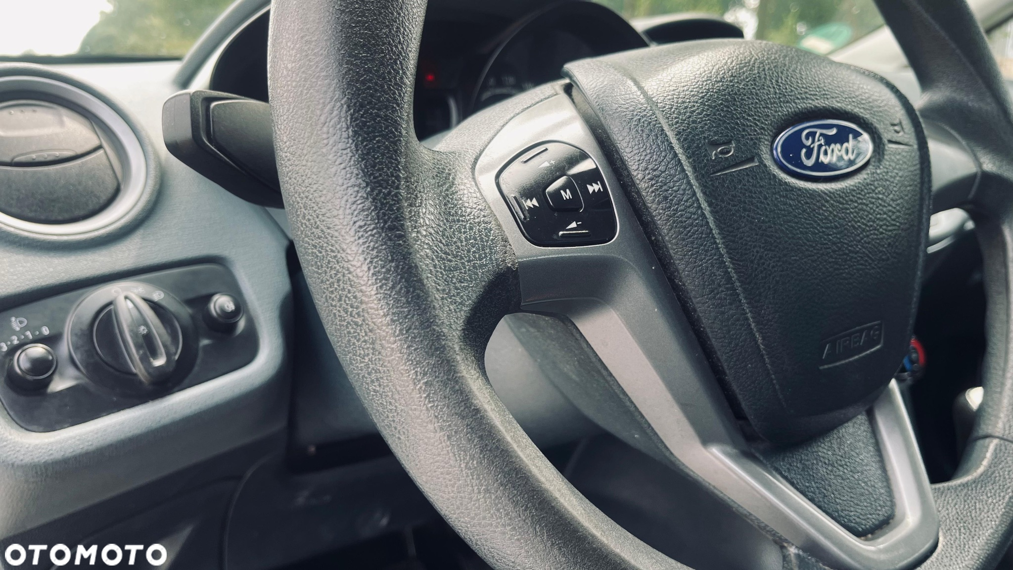 Ford Fiesta 1.25 Ambiente - 15