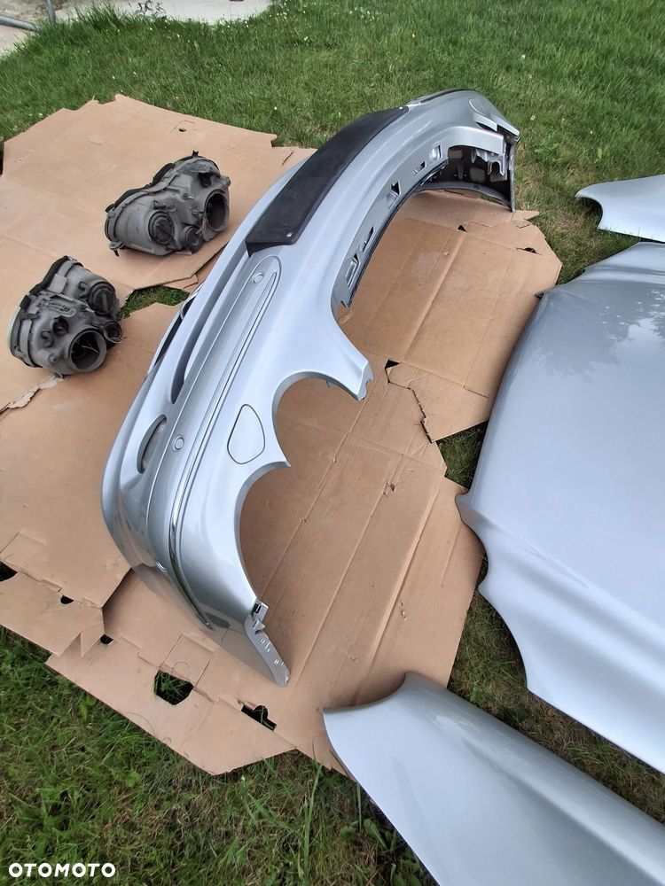 Mercedes W209 CLK maska zderzak błotniki lampy wzmocnienie przód lak 744 - 11
