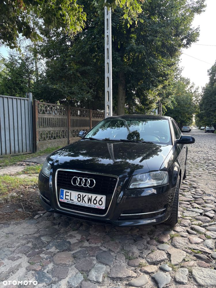 Audi A3 Sportback 1.2 TFSI Attraction - 1