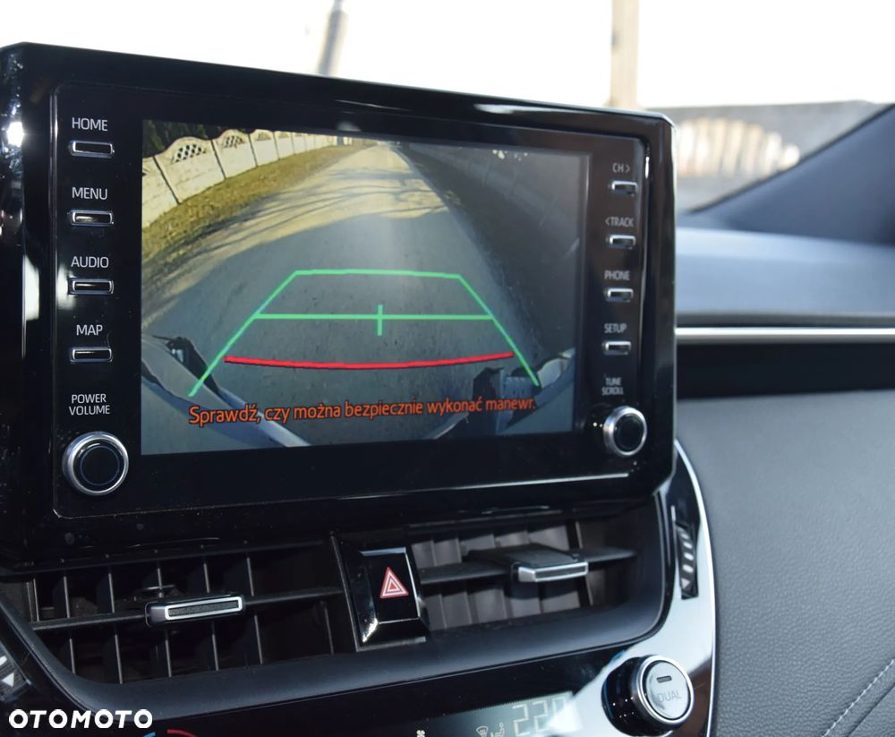 Toyota Corolla 1.8 Business Edition - 24