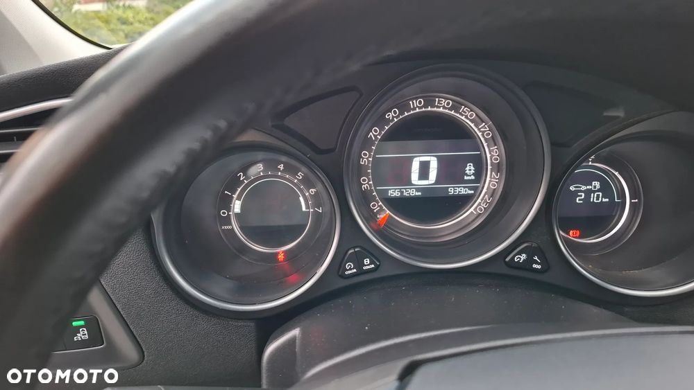 Citroën C4 1.6 VTi Equilibre - 19