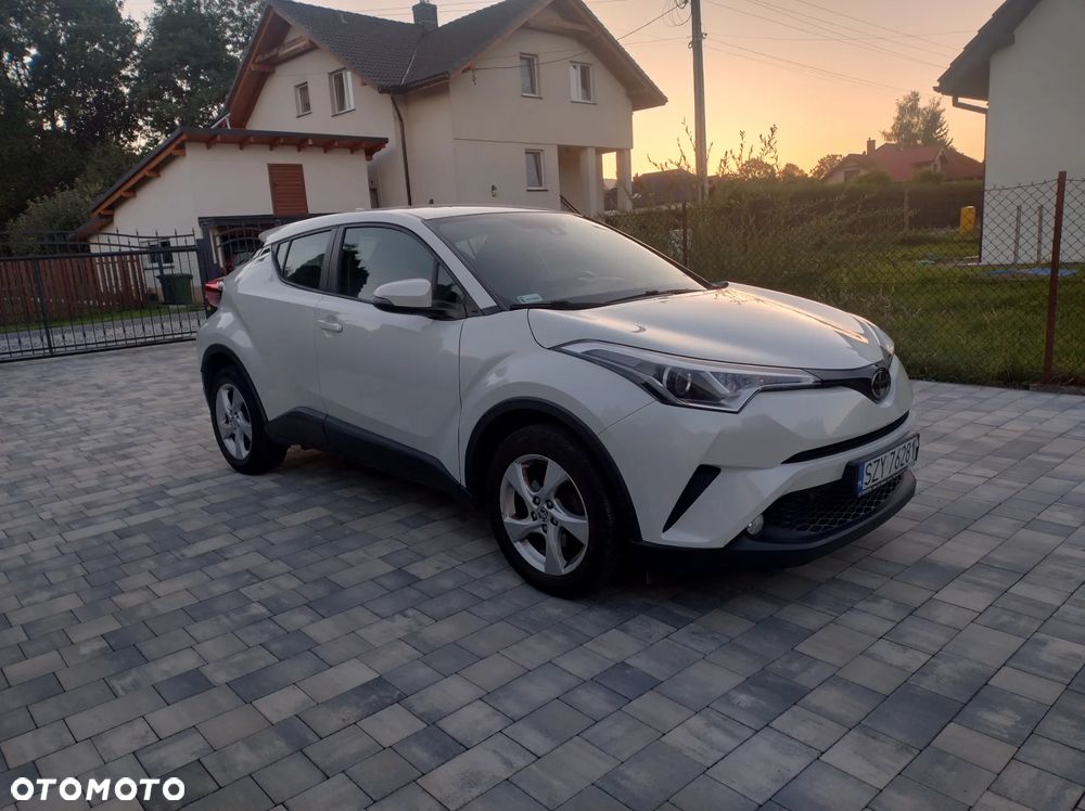 Toyota C-HR - 9