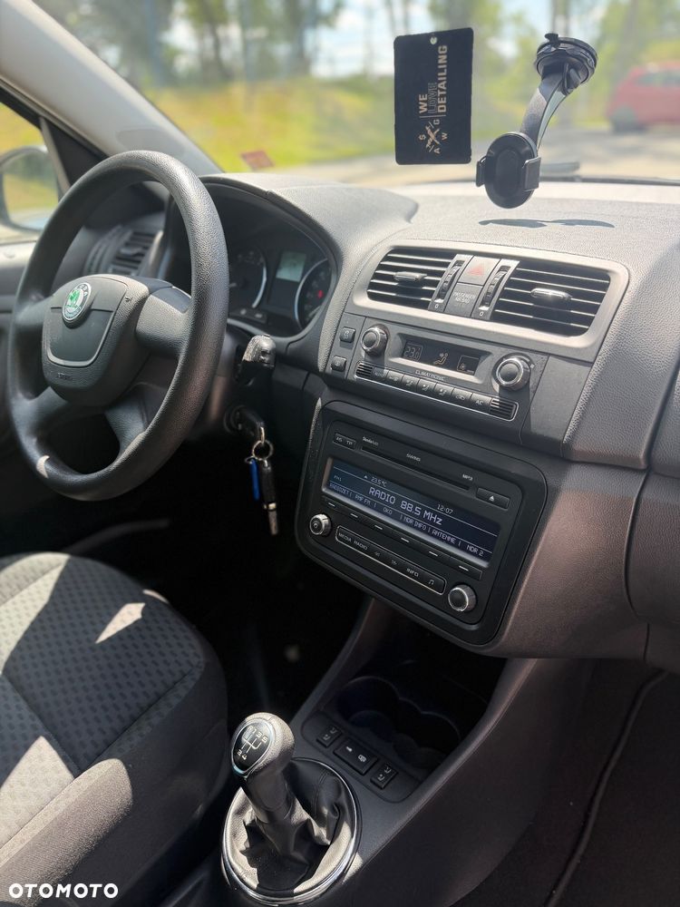 Skoda Roomster 1.2 TSI Style PLUS EDITION - 33