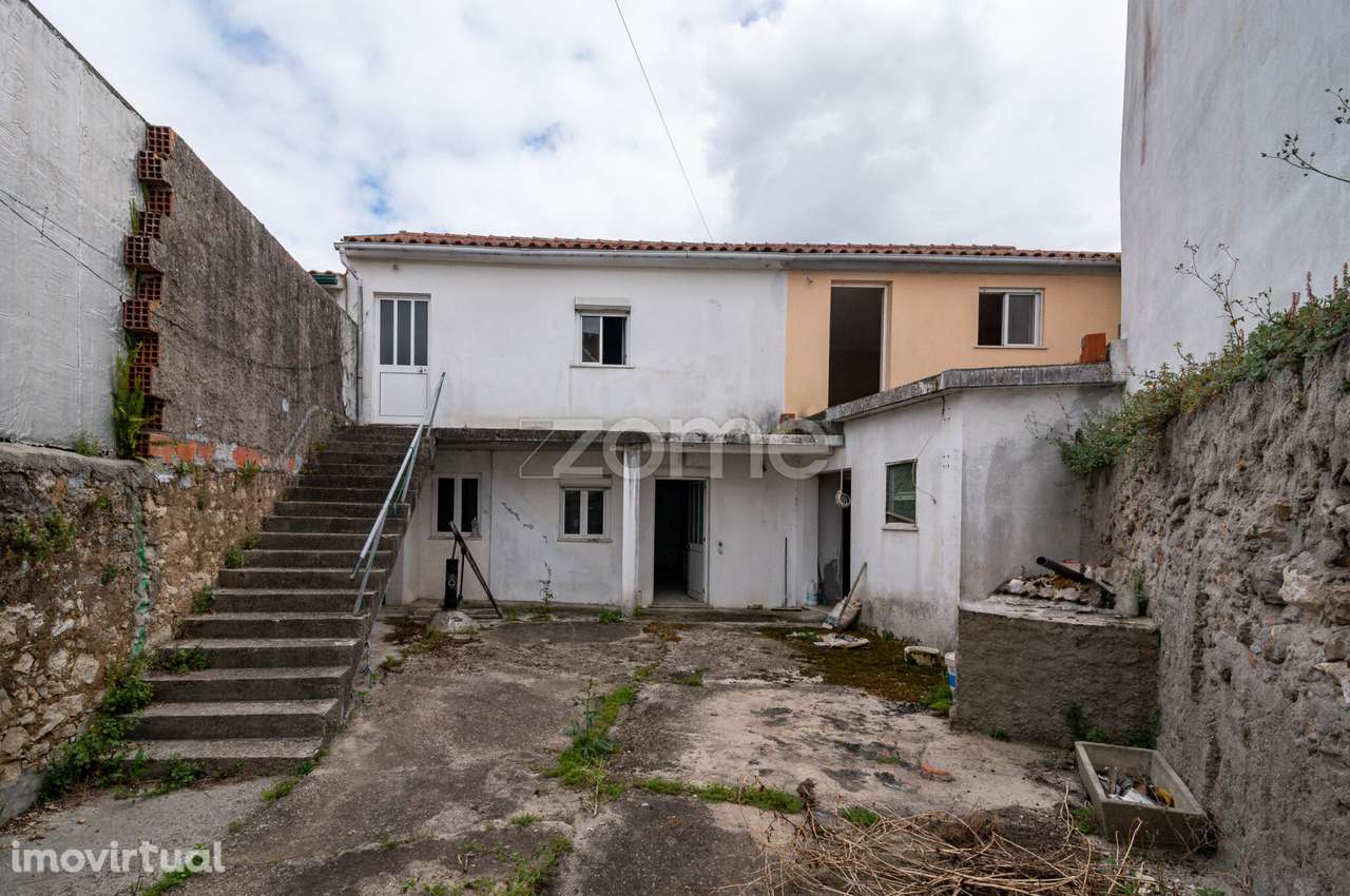Casa de Habitação com Logradouro Fechado – Maiorca - Grande imagem: 2/39
