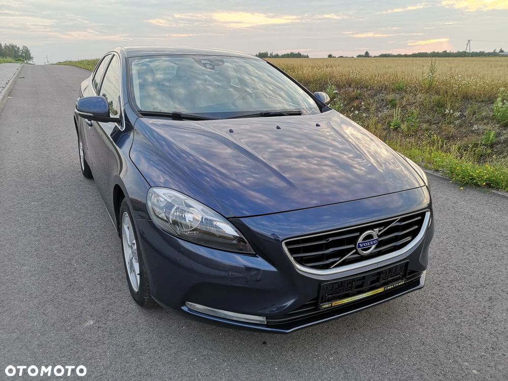Volvo V40 D3 Momentum - 31