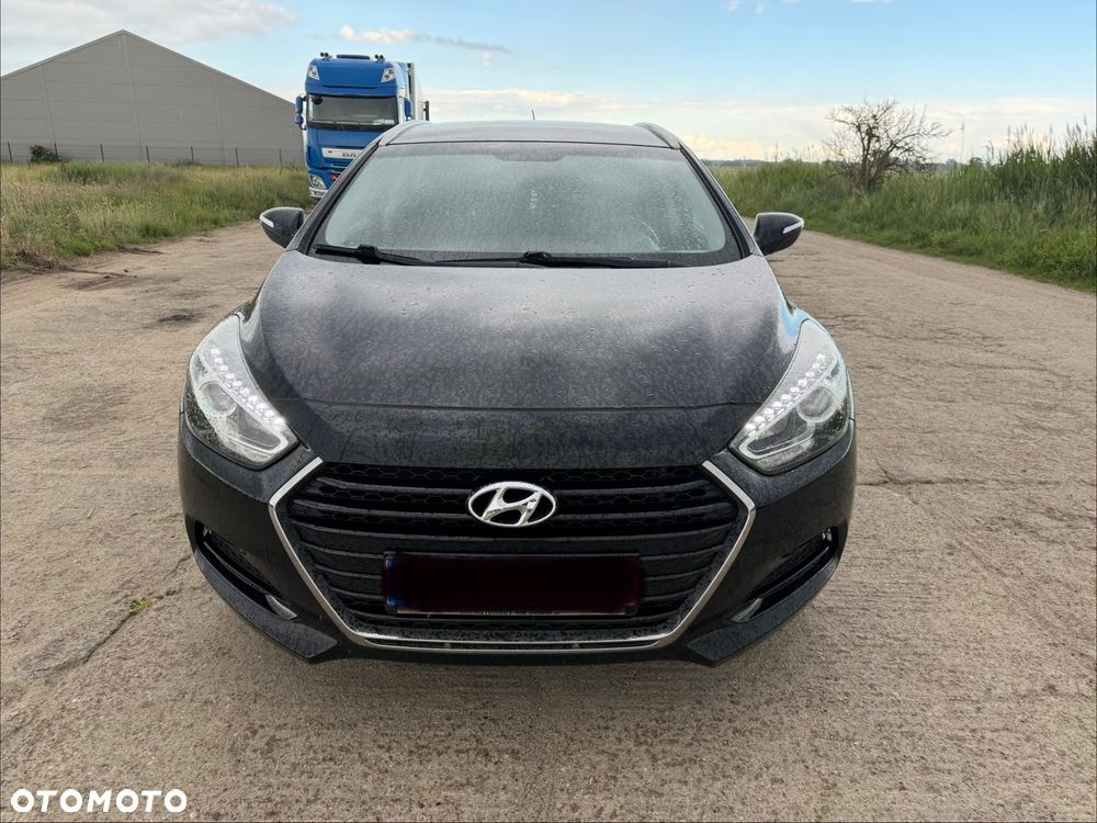 Hyundai i40 Kombi 1.6 Trend - 2