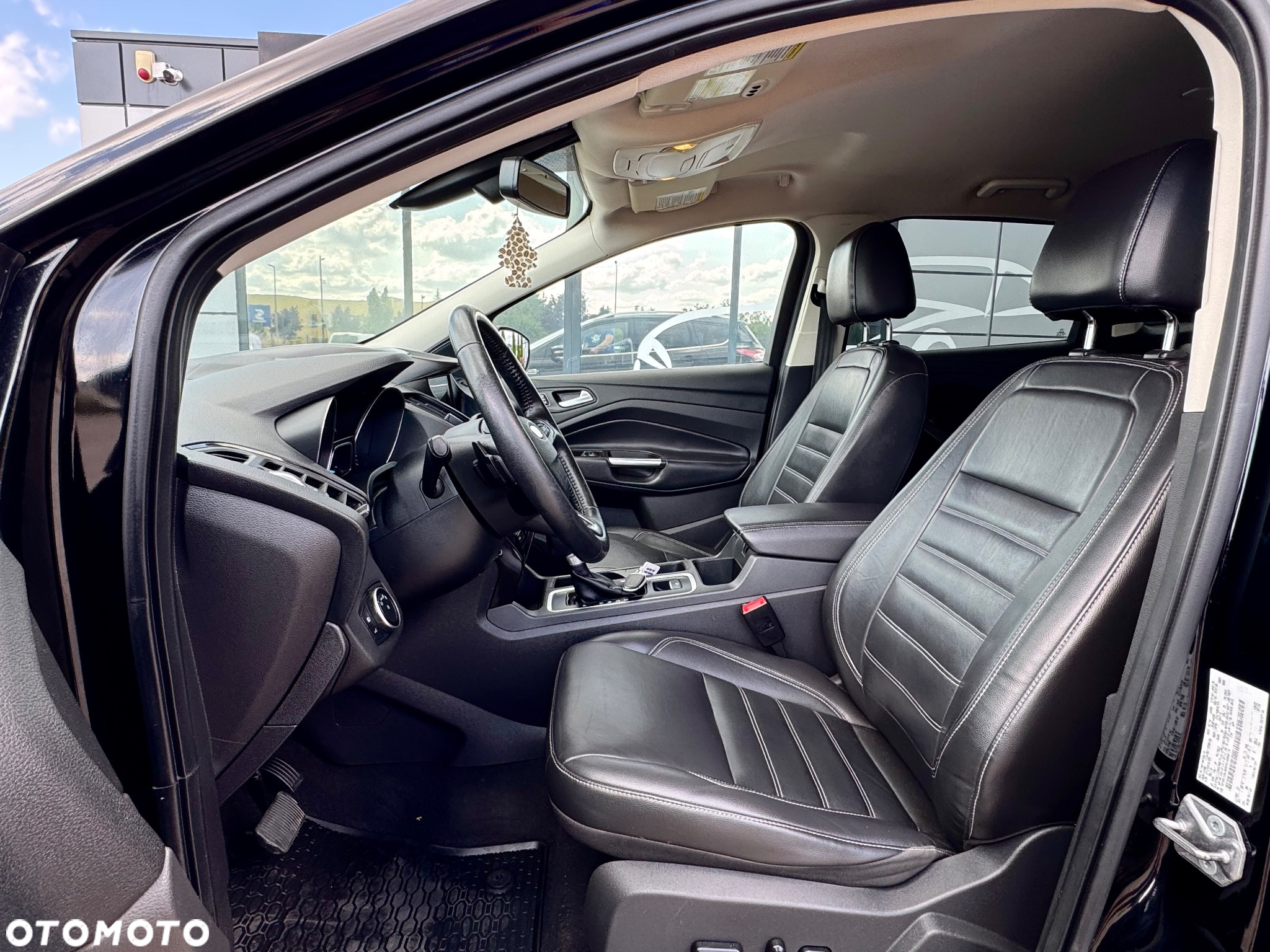 Ford Escape 2.0 EcoBoost AWD Titanium - 6