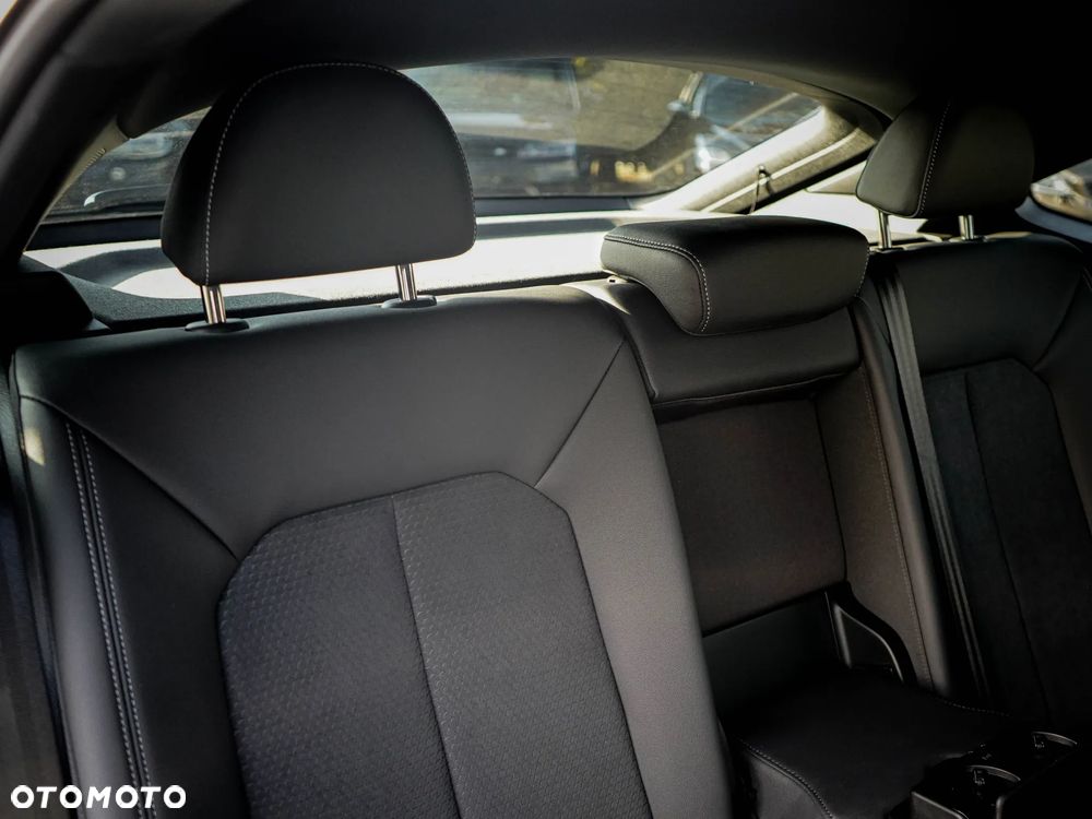 Audi Q3 40 TFSI Quattro S-Line S tronic - 29