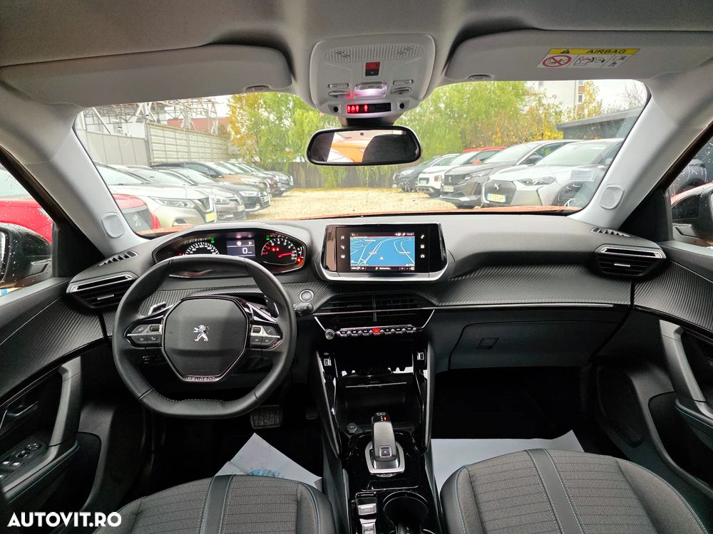Peugeot 2008 1.5 BlueHDI 130 S&S EAT8 Allure - 19