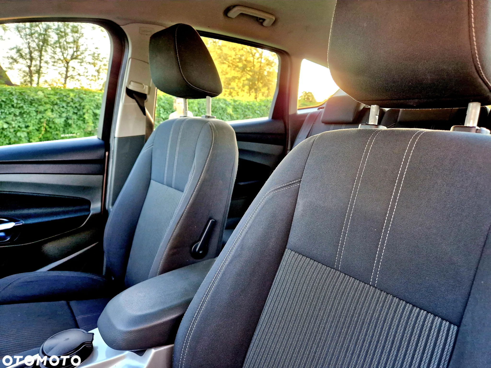 Ford C-MAX - 18