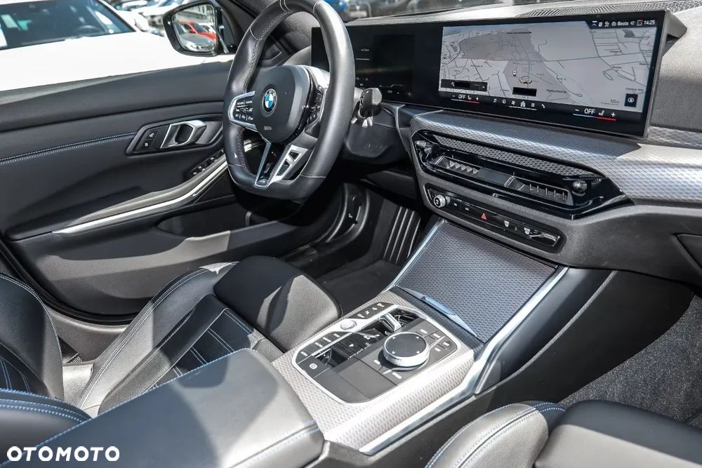 BMW Seria 3 330i xDrive M Sport - 15