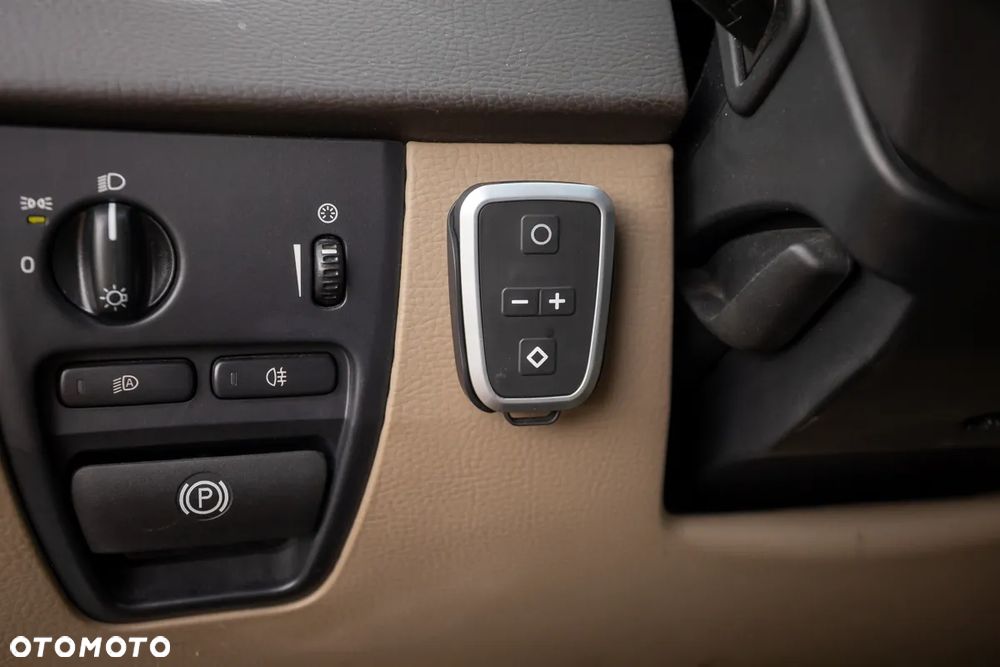 Volvo XC 90 D5 AWD Summum - 35