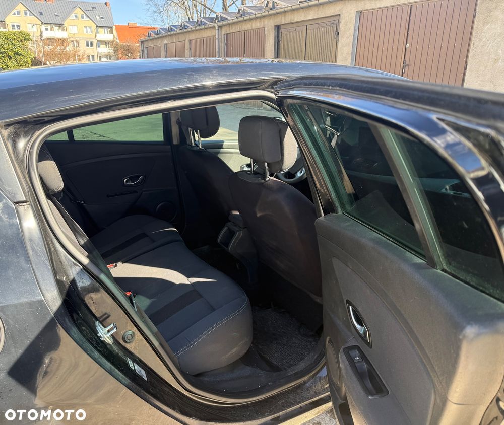 Renault Megane 1.5 dCi Dynamique - 6