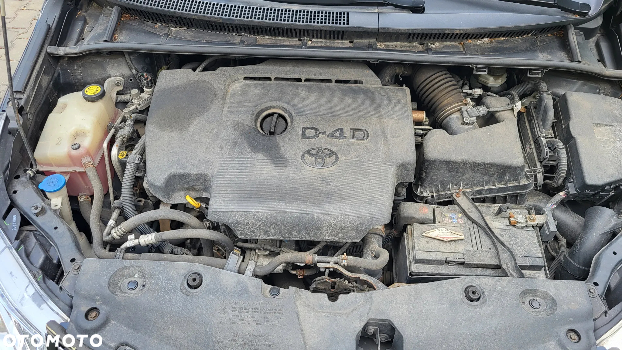 Toyota Avensis 2.0 D-4D Premium - 36