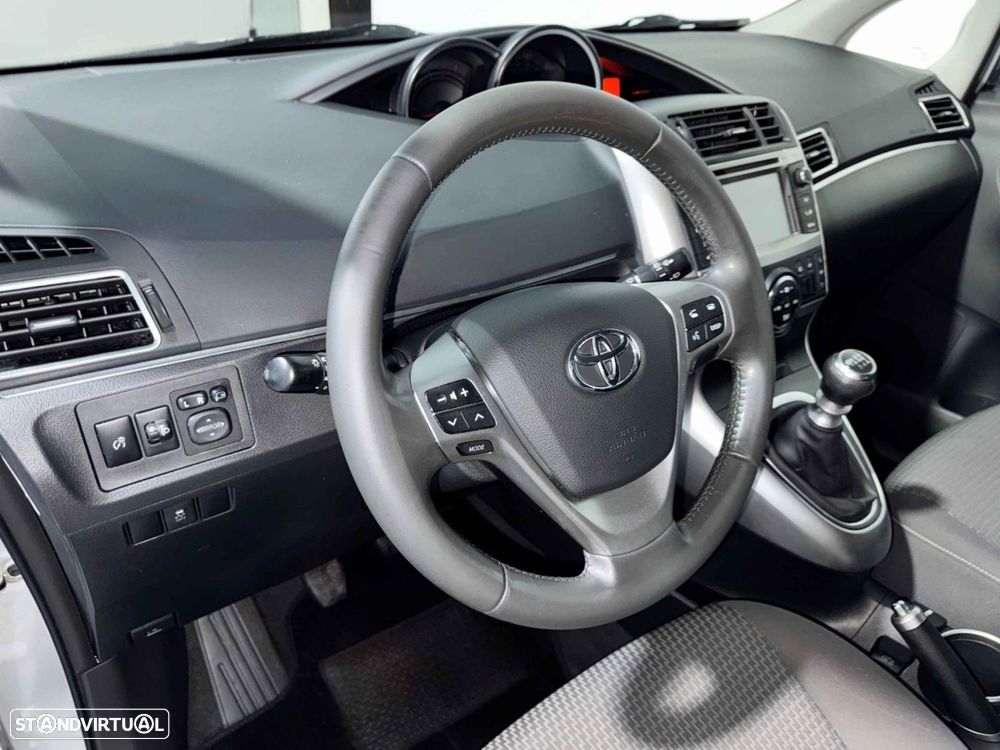 Toyota Verso 1.6 D-4D Comfort - 7