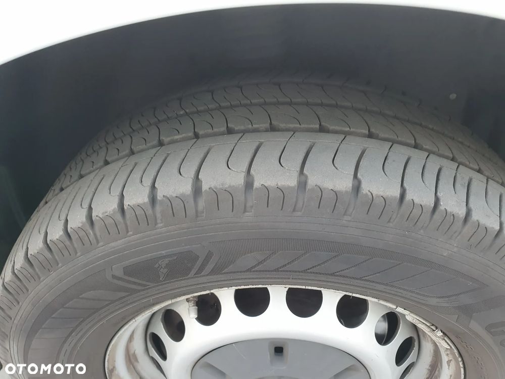 Mercedes-Benz Sprinter 907 316 - 19