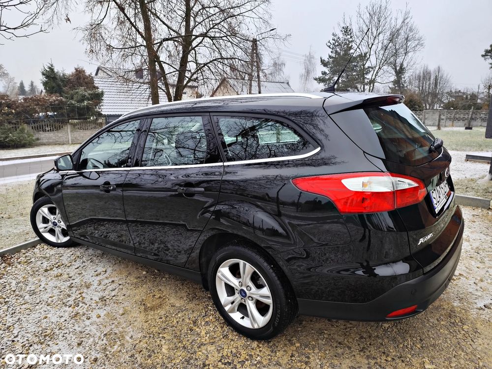 Ford Focus 1.6 TDCi DPF Champions Edition - 23