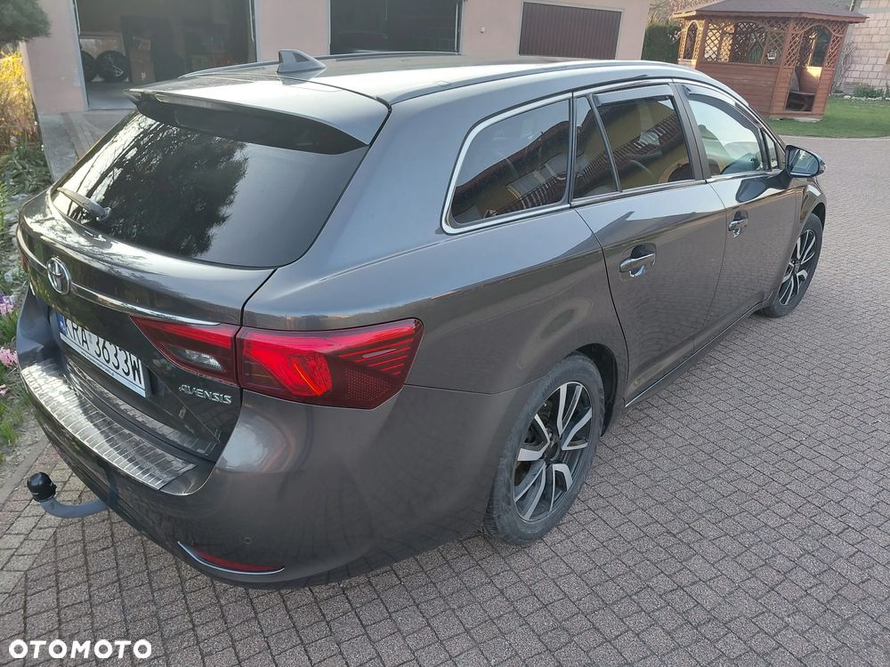 Toyota Avensis 1.8 Prestige - 4