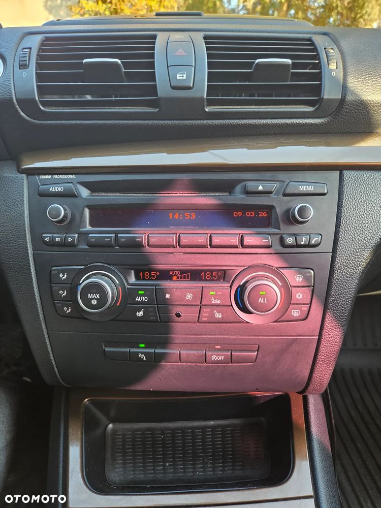 BMW Seria 1 118d DPF Edition Sport - 18