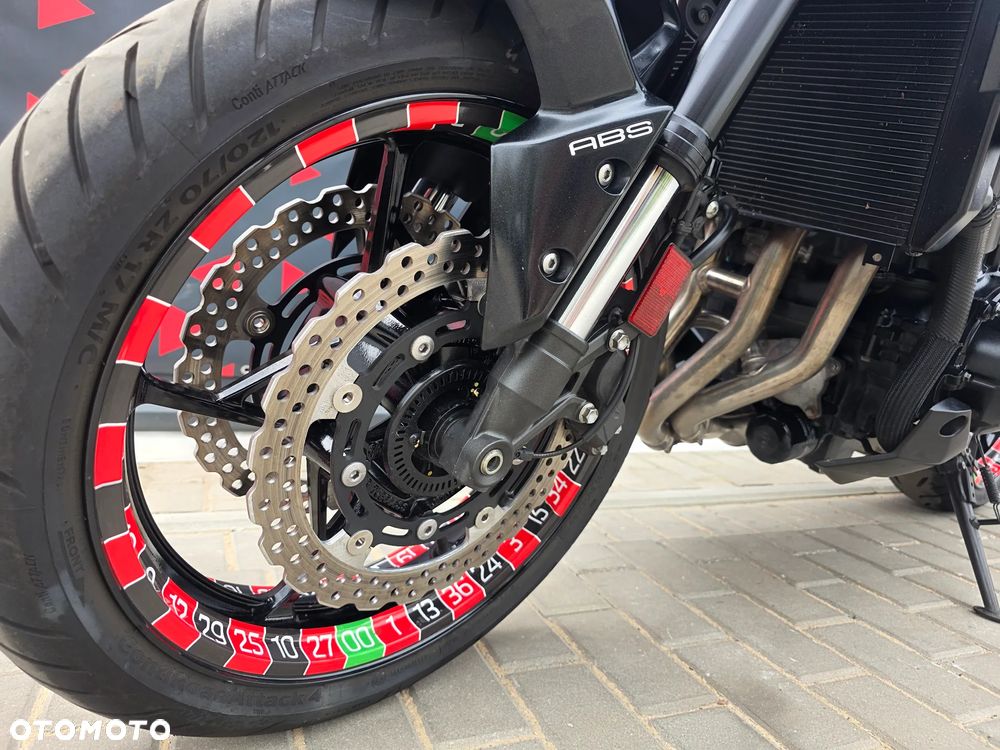 Kawasaki Z 900 - 24