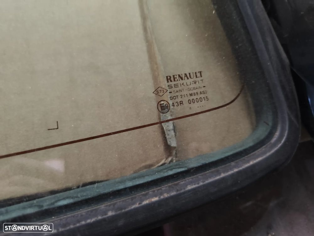 Renault Twingo - VIDRO OCULO TRAS MALA - VD037 - 3