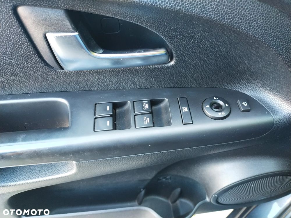 Kia Venga 1.6 Business Line - 6