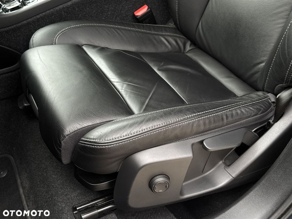 Volvo XC 40 - 21
