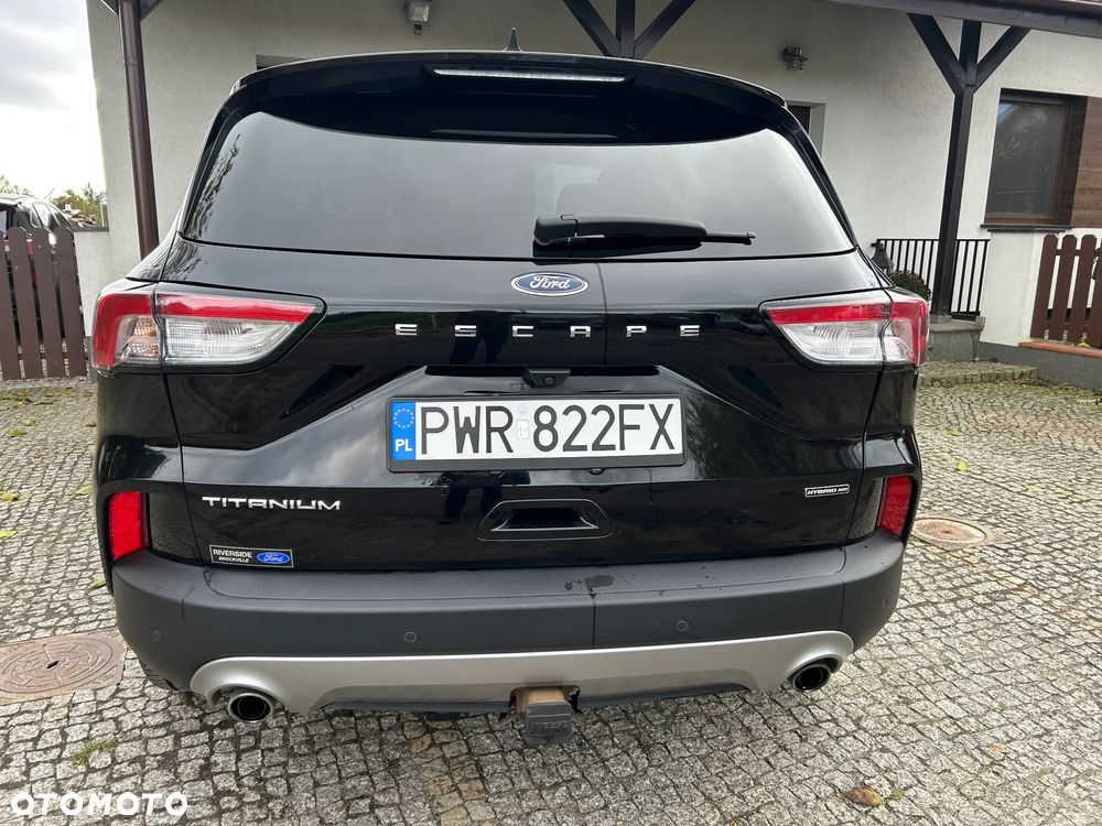 Ford Kuga 2.5 FHEV AWD Titanium - 3