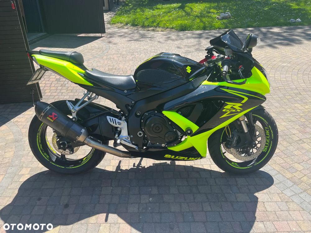 Suzuki GSX-R - 2