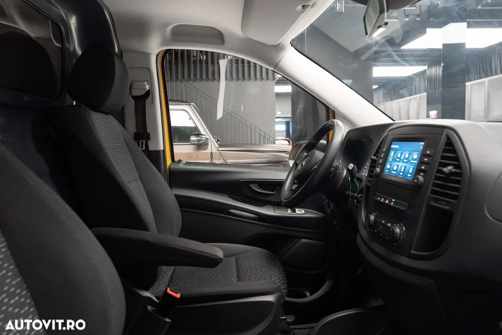 Mercedes-Benz Vito - 26