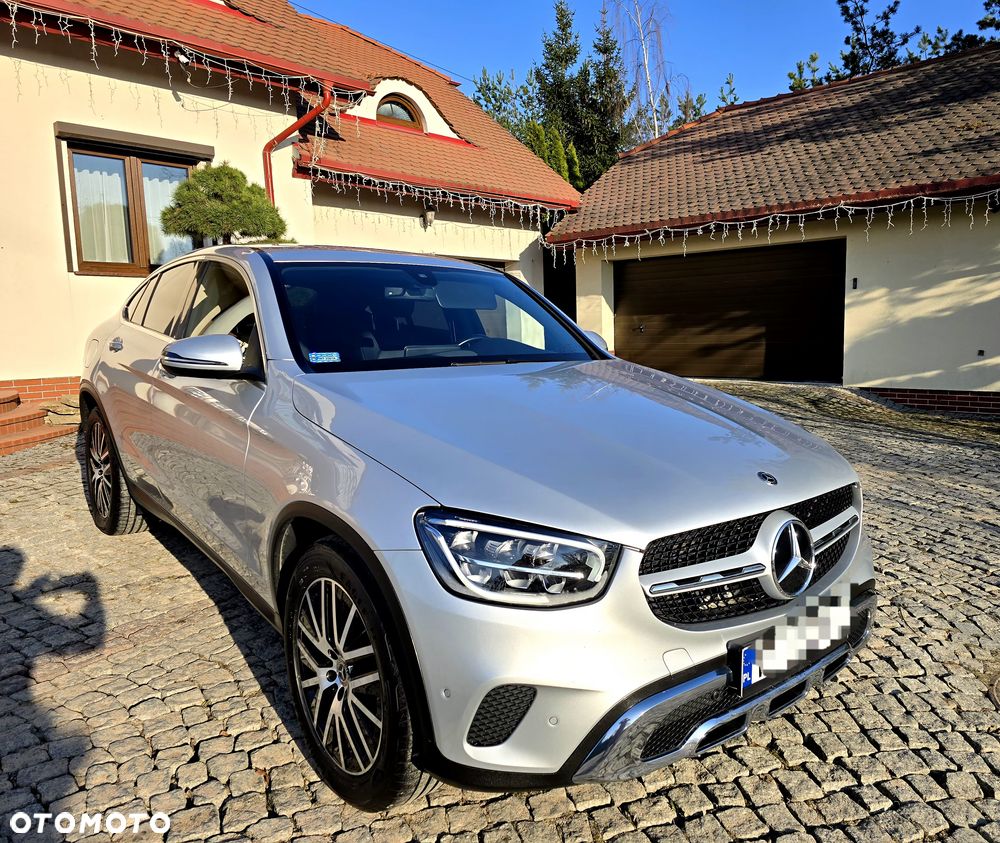 Mercedes-Benz GLC - 39