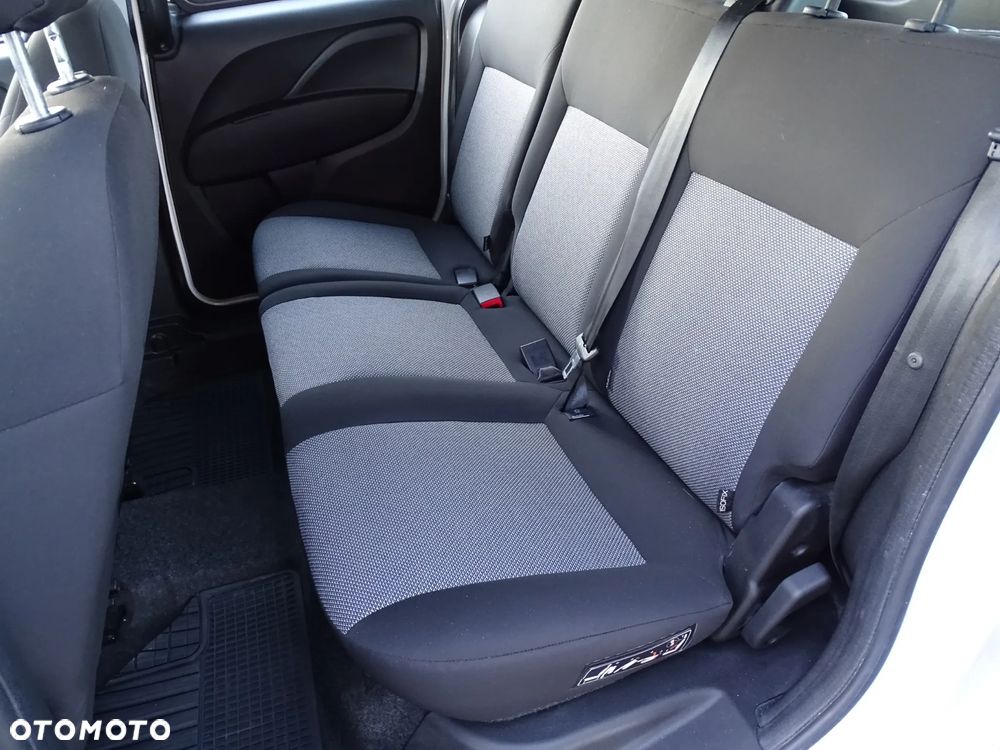 Fiat Doblo 1.4 16V Active - 14