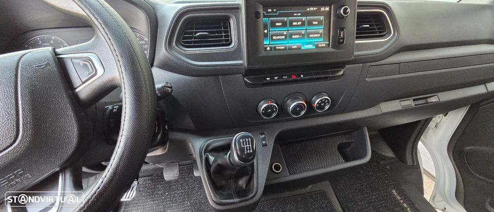 Renault Master - 11