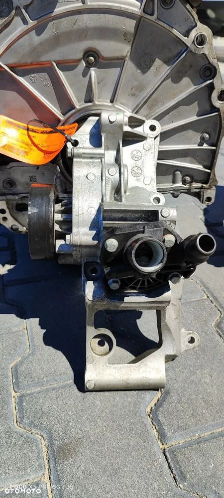 SILNIK B38A15A 1.5 T BMW MINI - 23
