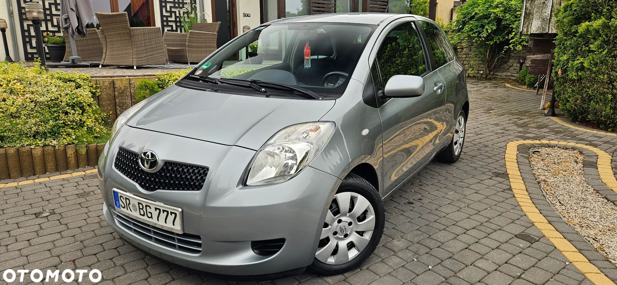 Toyota Yaris 1.3 Sol - 1