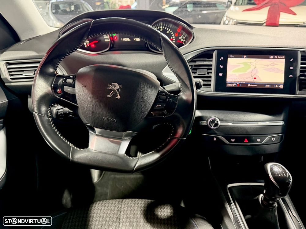 Peugeot 308 SW 1.5 BlueHDi Style - 22