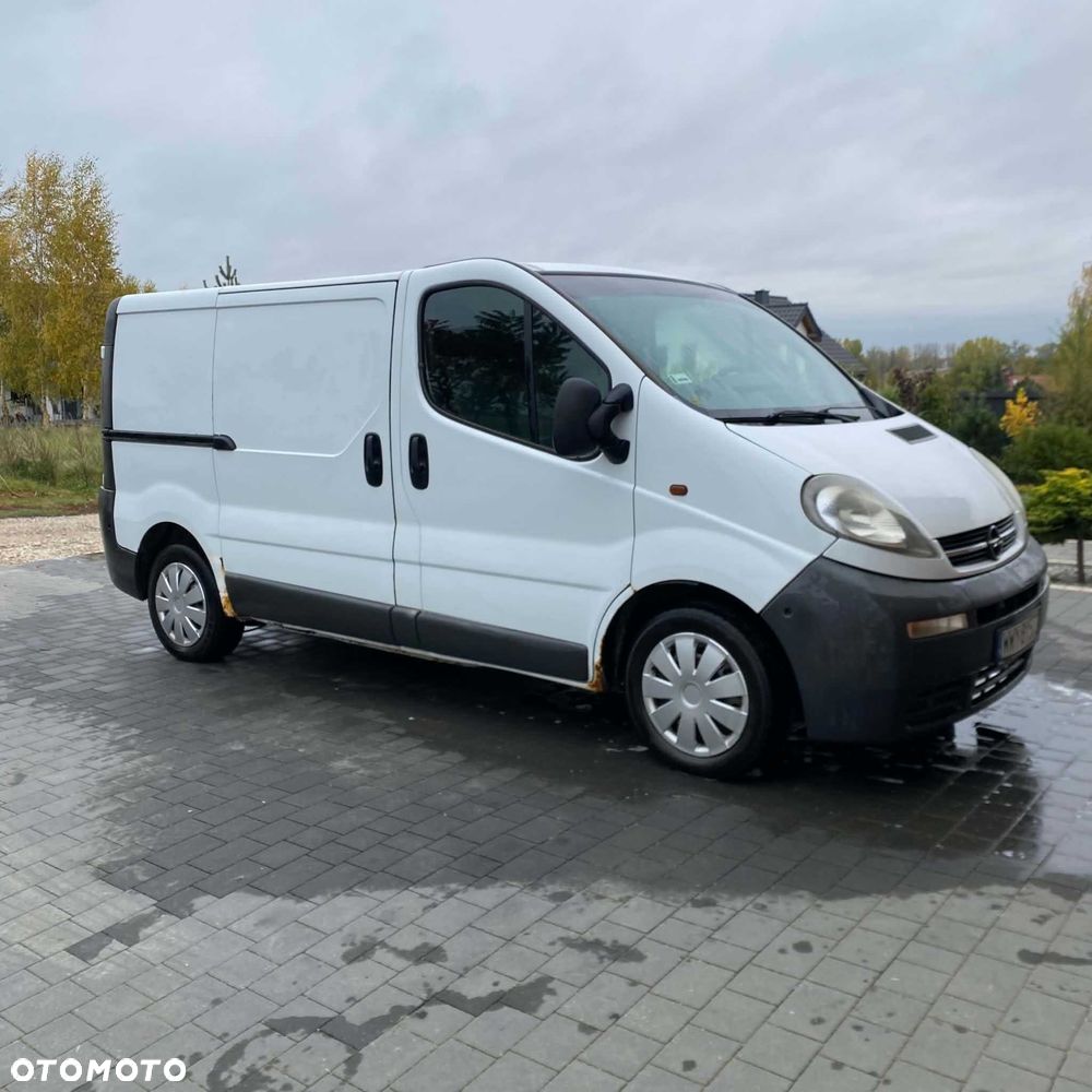 Opel Vivaro - 1