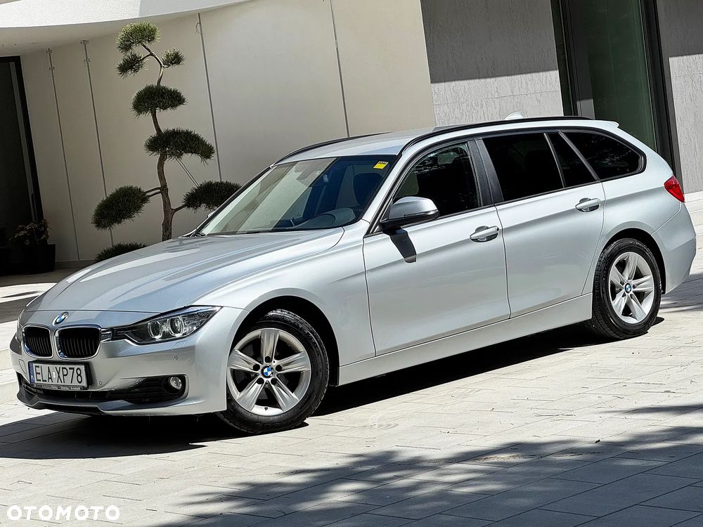 BMW Seria 3 318d DPF Edition Sport - 1