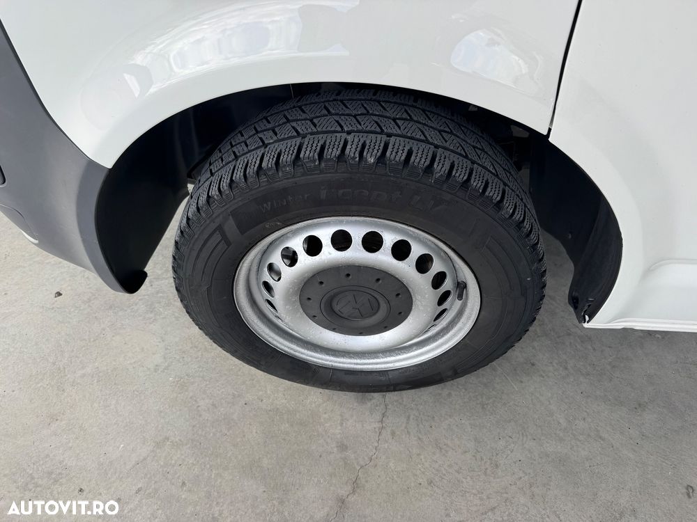 Volkswagen Transporter - 26
