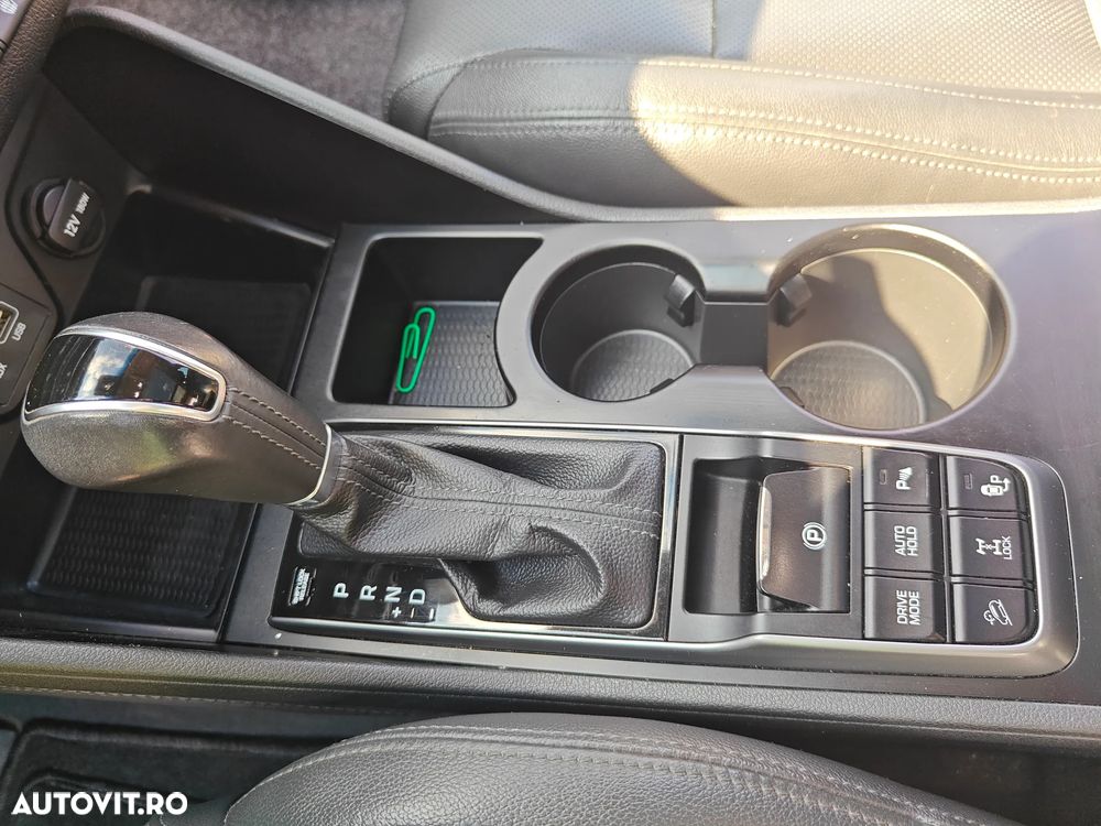 Hyundai Tucson 2.0 CRDI 4WD 6AT Premium+ - 10