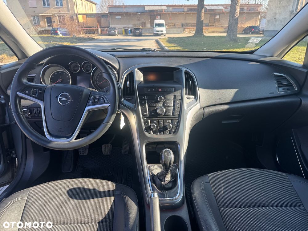 Opel Astra 1.4 Turbo Innovation - 10