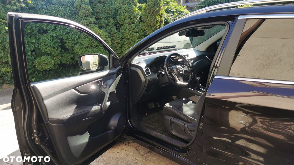 Nissan Qashqai 1.2 DIG-T N-Connecta Xtronic EU6 - 23