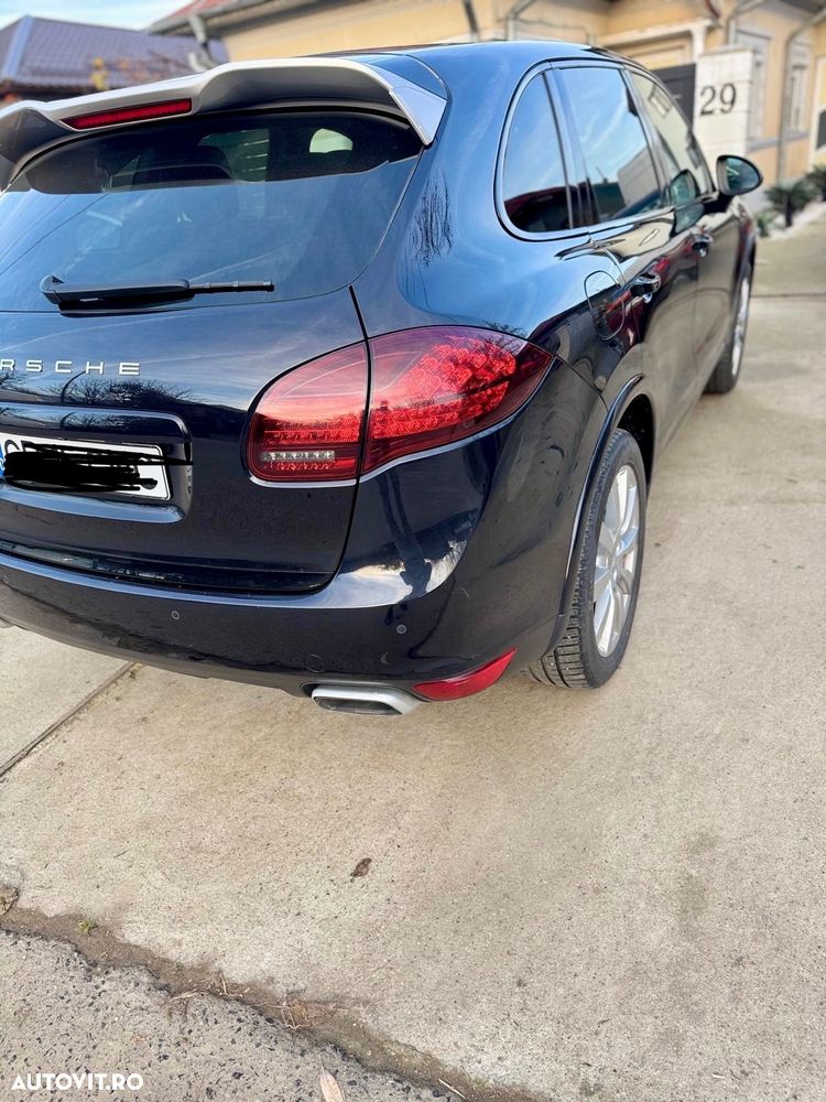 Porsche Cayenne - 15