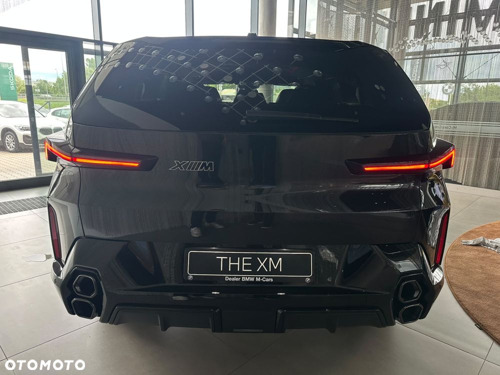 BMW XM - 6