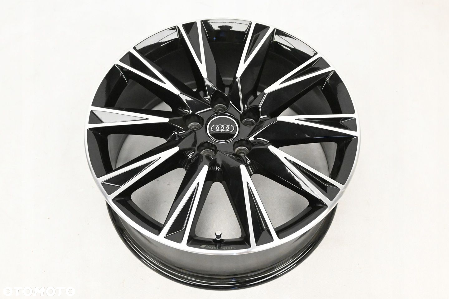 AUDI SPORT Q4 e-tron F4 8x19 ET45 89A071499 LAMINA - 7