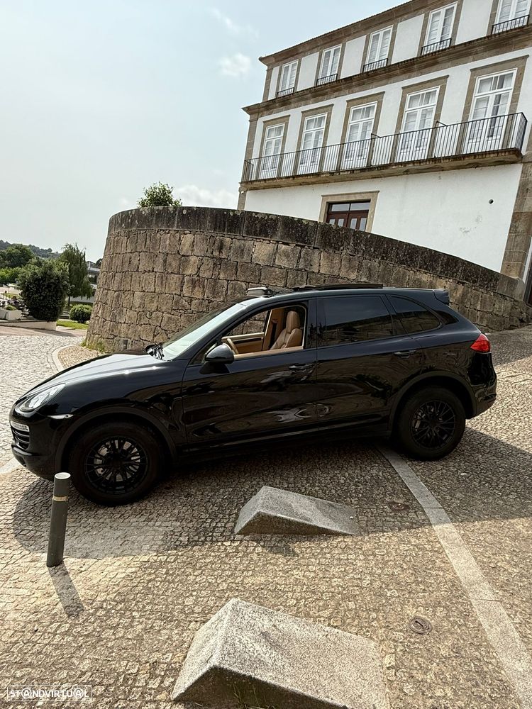 Porsche Cayenne Platinum Edition - 21