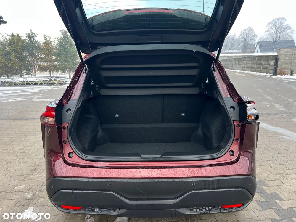 Nissan Qashqai 1.3 DIG-T AKARI - 9