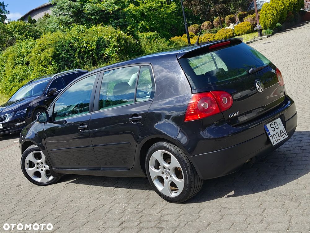 Volkswagen Golf 1.6 TDI Comfortline - 6