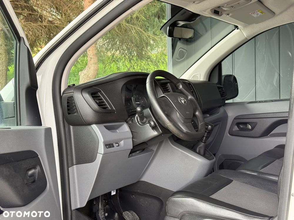 Toyota Proace - 12