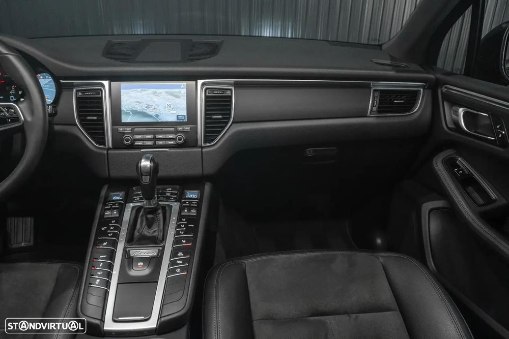 Porsche Macan - 9